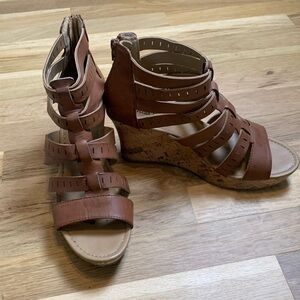 American Eagle Brown Pleather Strappy Gladiator Cork Wedges Women’s 10